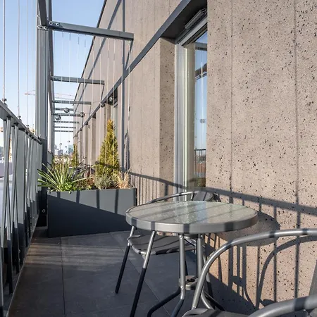 Fuzja Jazz - Parking, Klimatyzacja By Fusionaparts Łódź