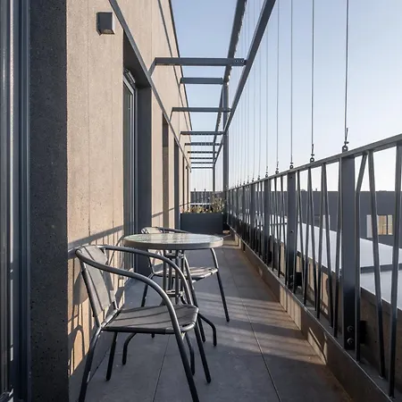 Fuzja Jazz - Parking, Klimatyzacja By Fuzjaaparts Łódź